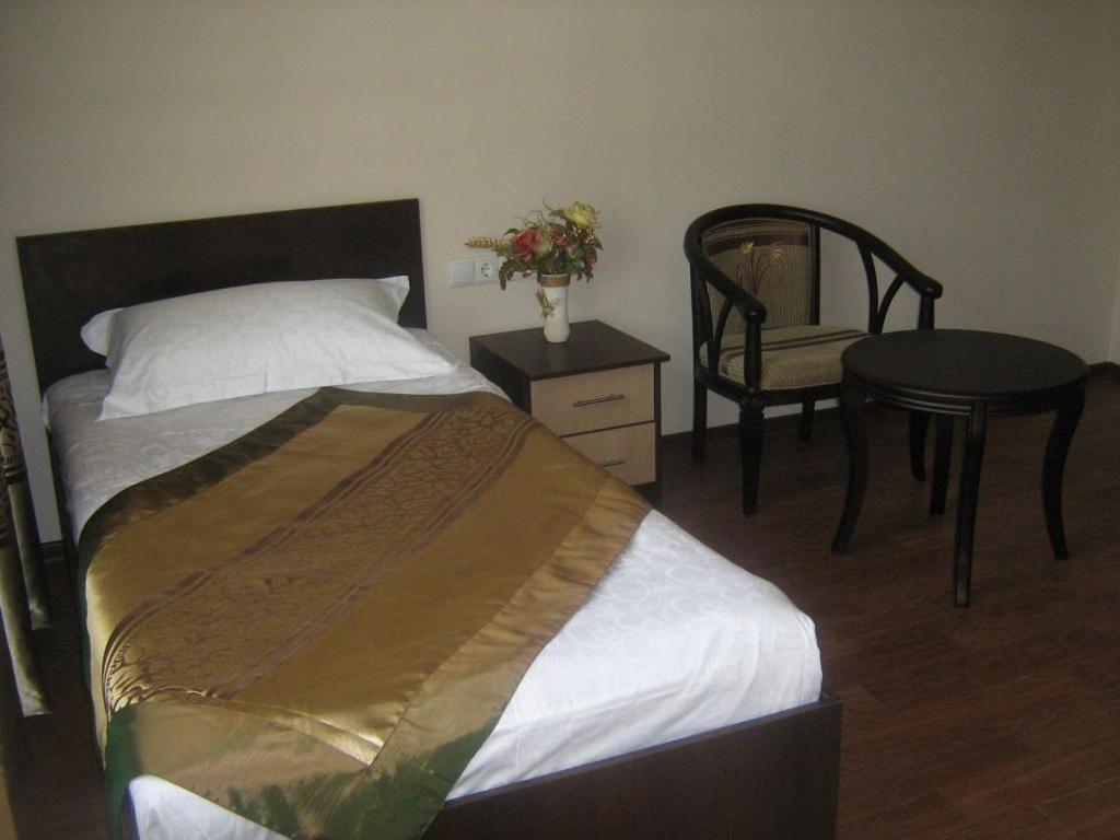 Kausar Hotel Ałma Ata Pokój zdjęcie