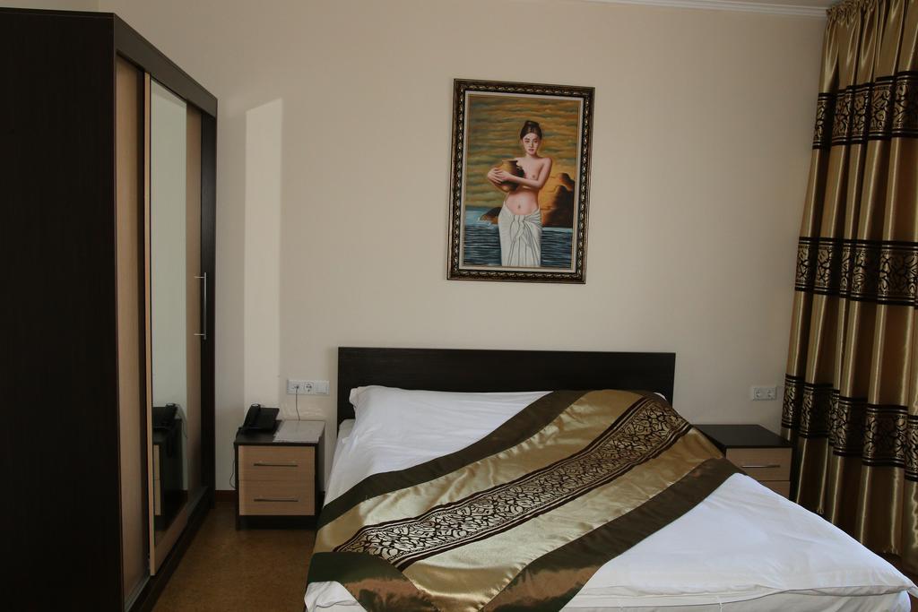Kausar Hotel Ałma Ata Pokój zdjęcie