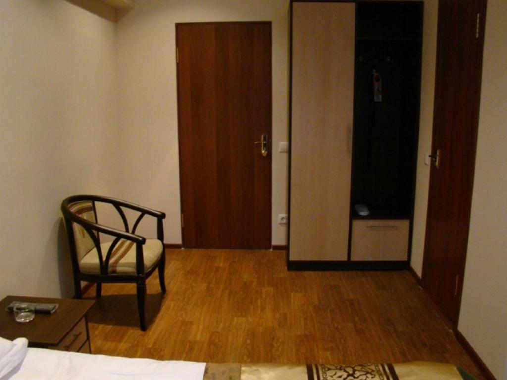Kausar Hotel Ałma Ata Pokój zdjęcie