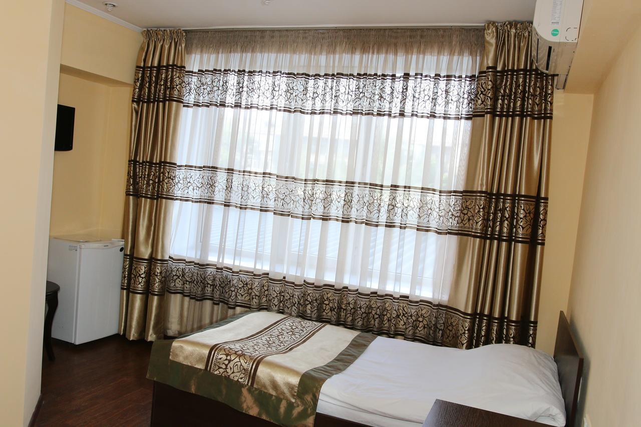 Kausar Hotel Ałma Ata Pokój zdjęcie