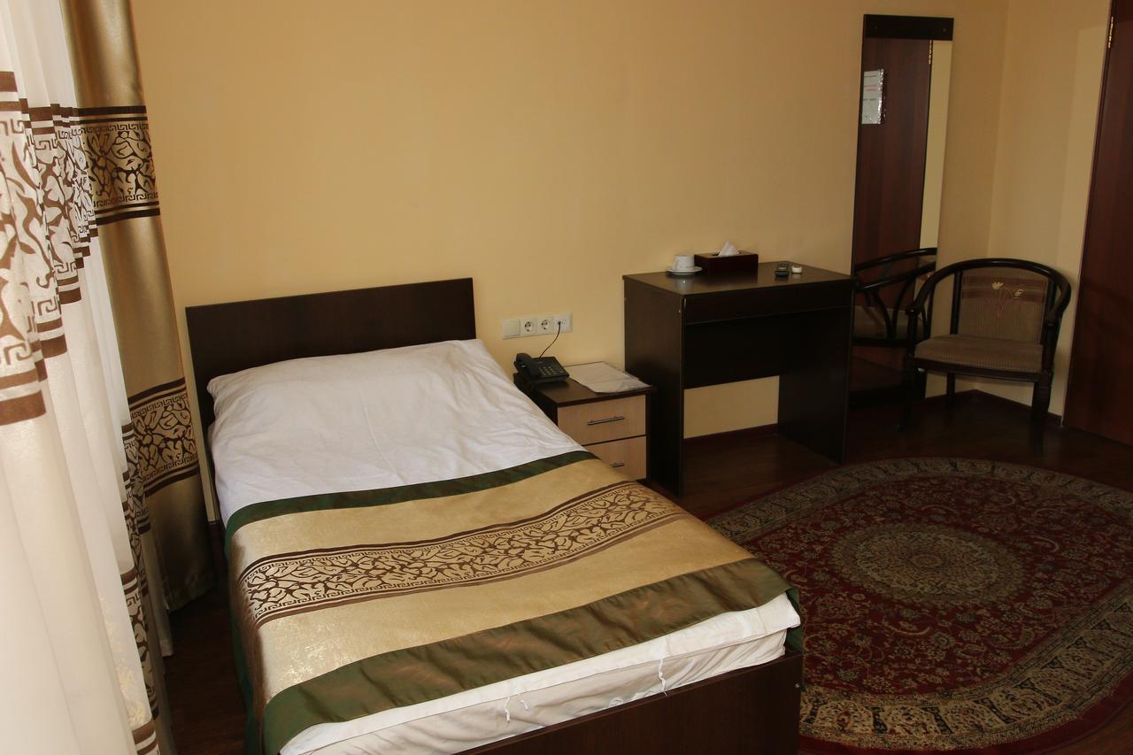 Kausar Hotel Ałma Ata Pokój zdjęcie